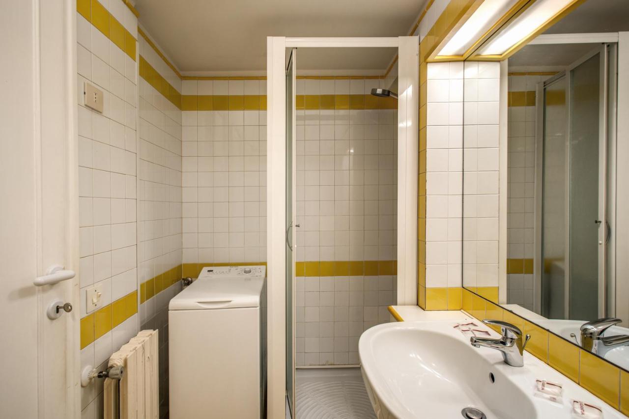 Family Room In Via Del Corso Central Rome Exterior photo
